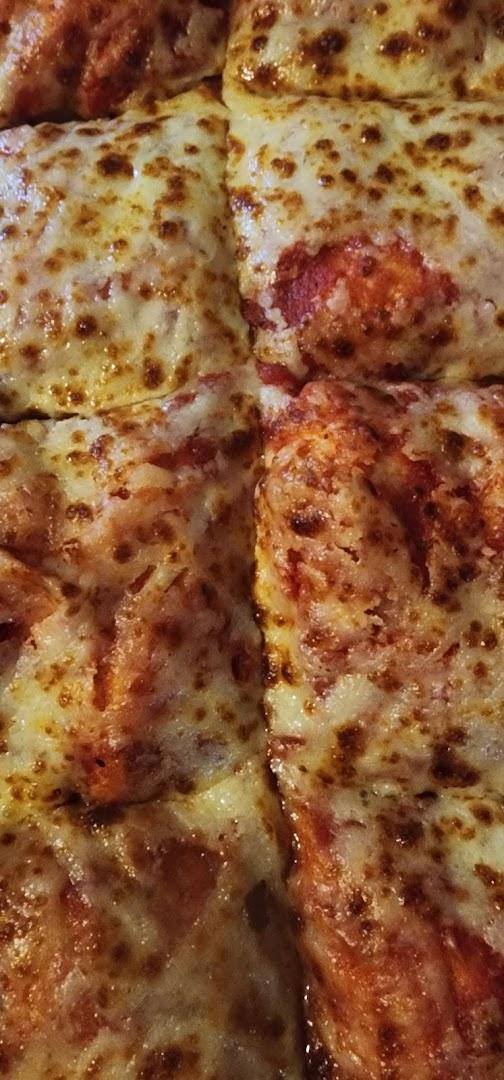 Coaches Pizza